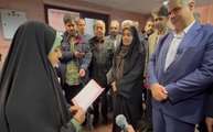 وزیر راه و شهرسازی با خیرمقدم گویی فرزند معظم شهید وارد استان مرکزی شد