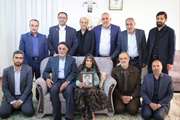 دیدار دبیرکل کنگره شهدای غریب اسارت با خانواده شهید جاویدالاثر «سیدهادی میرداودی»