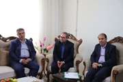 دیدار استاندار مرکزی با خانواده شهیده والامقام «ملیحه عطاءاللهی» از شهدای جنگ رمضان